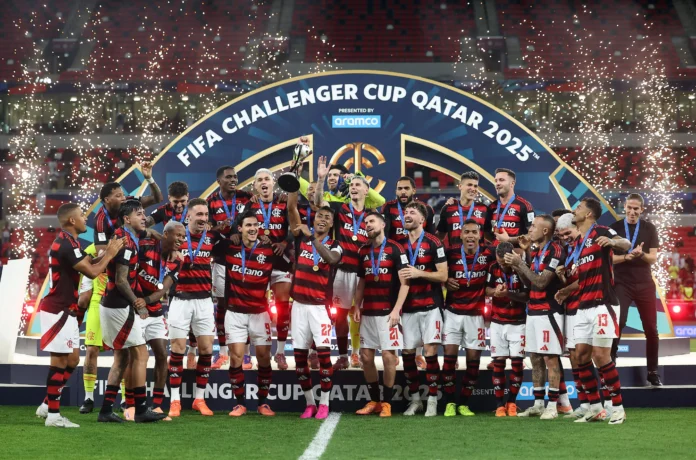 فلامنجو يتوج بكأس التحدي بعد فوزه على بيراميدز بثنائية نظيفة فى نصف نهائي كأس القارات للأندية.