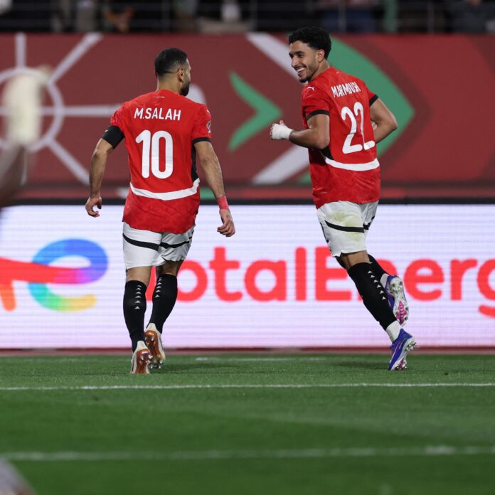 محمد صلاح وعمر مرموش من مباراة مصر وزيمبابوي في كأس الأمم الإفريقية 2026.