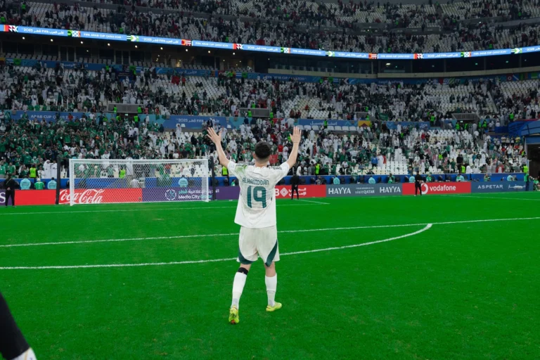 السعودية وفلسطين فى مباراة قوية ضمن منافسات ربع نهائي كأس العرب 2025.