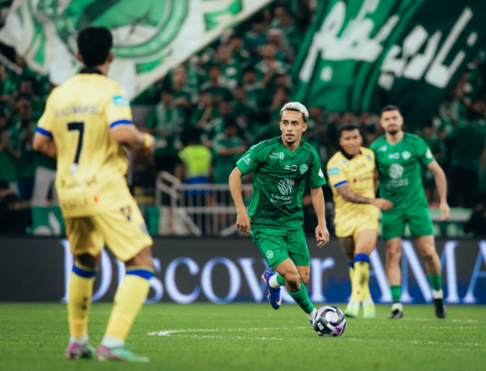 الأهلي يهزم التعاون 2-1 في دوري روشن 2025/2026.