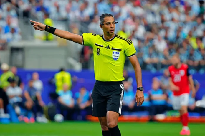 الحكم الدولي أمين عمر من كأس العالم 2026.