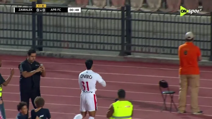 أحمد شريف يحتفل بالهدف الأول للزمالك فى مرمي الجيش الرواندي.